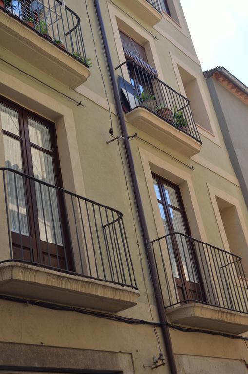 Girona Housing Ginesta 9 Appartement Buitenkant foto