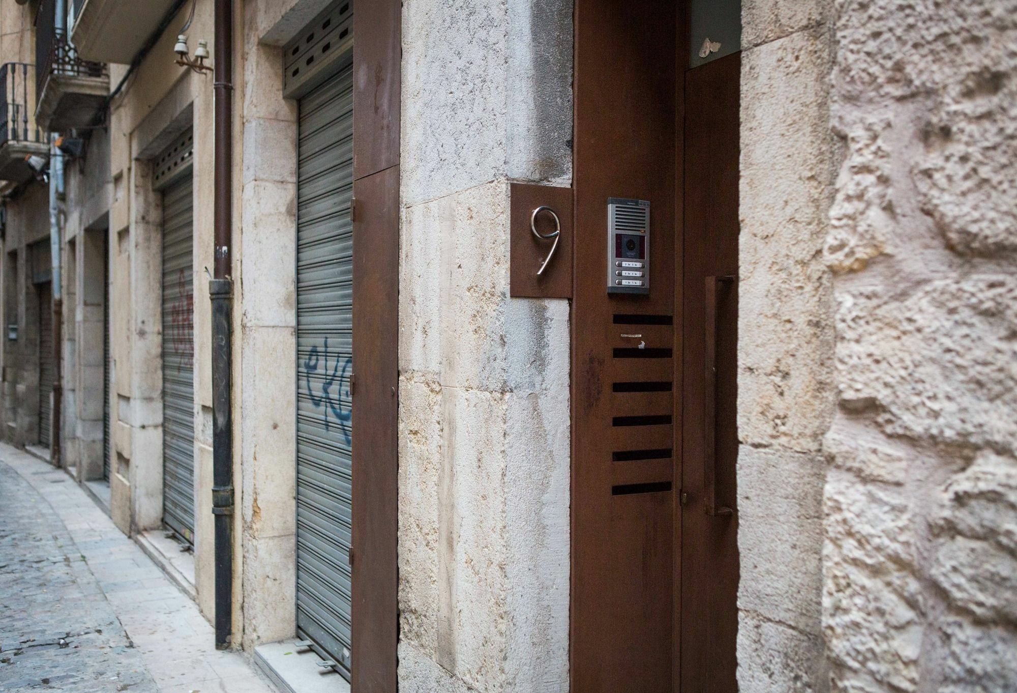 Girona Housing Ginesta 9 Appartement Buitenkant foto